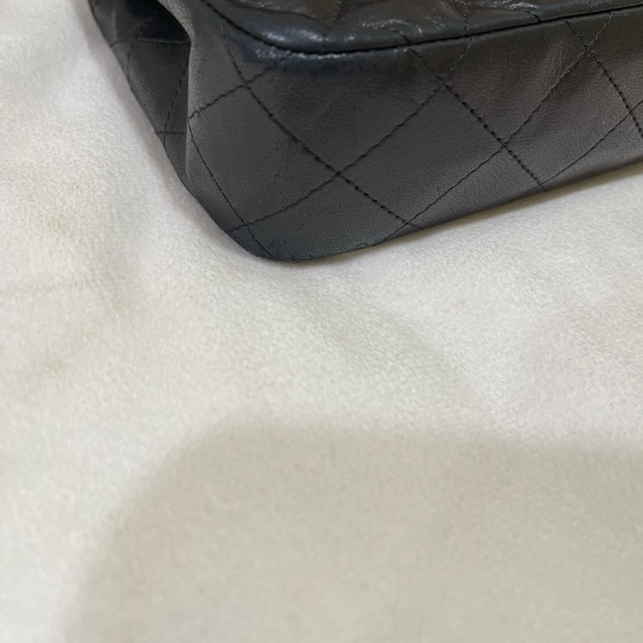 ❌SOLD❌💯Authentic Chanel East West Flap Bag - Picture 5 of 13